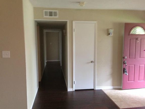 3rd image of 5806 Winell Dr