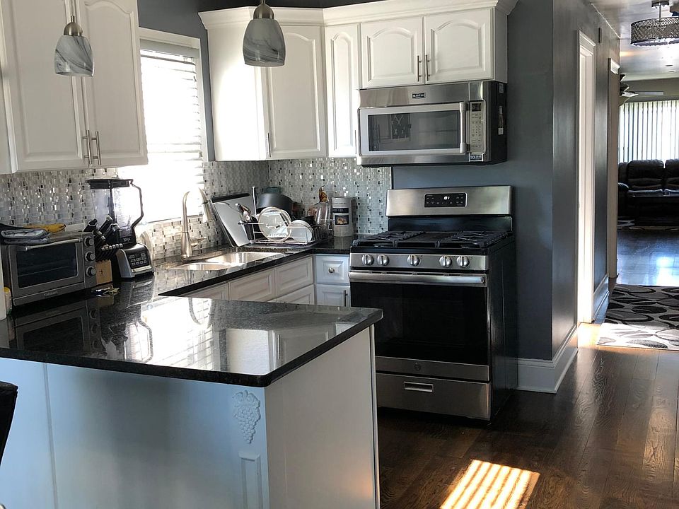 1st image of 5011 S Central Ave #1
