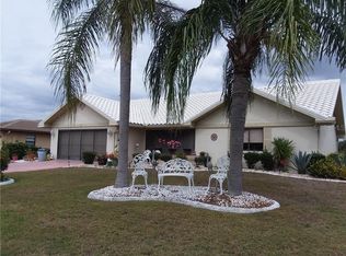 1817 Granville Ln, Sun City Center, FL 33573