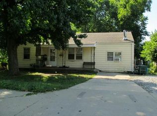 105 W North Ave, Belton, MO 64012