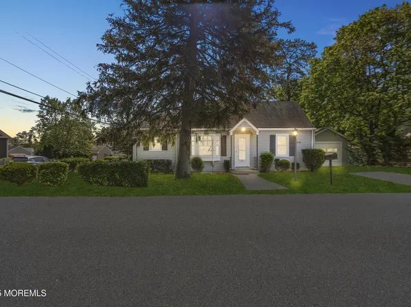 501 Spar Avenue, Beachwood, NJ 08722