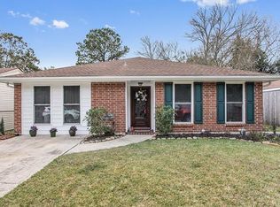 10502 Stein Dr, New Orleans, LA 70123