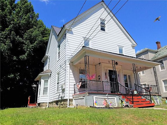 2nd image of 143 Thayer St
