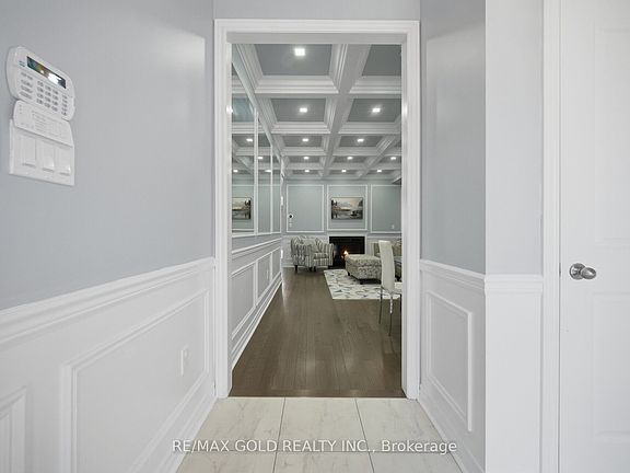 5th image of 78 Pennycross Cres