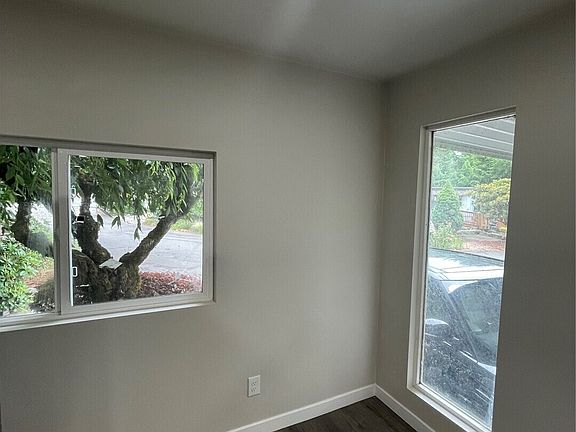 5th image of 7301 NE 175th Street #108