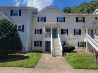 137 Kingsbury Dr, Chapel Hill, NC 27514