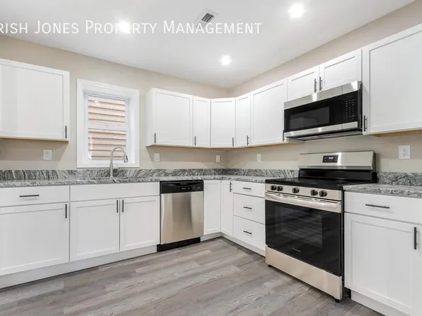 267 Breckenridge Rear Carriage, Buffalo, NY 14213