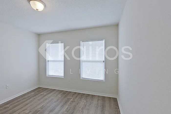 10117 Elgin Blvd — Photo 9