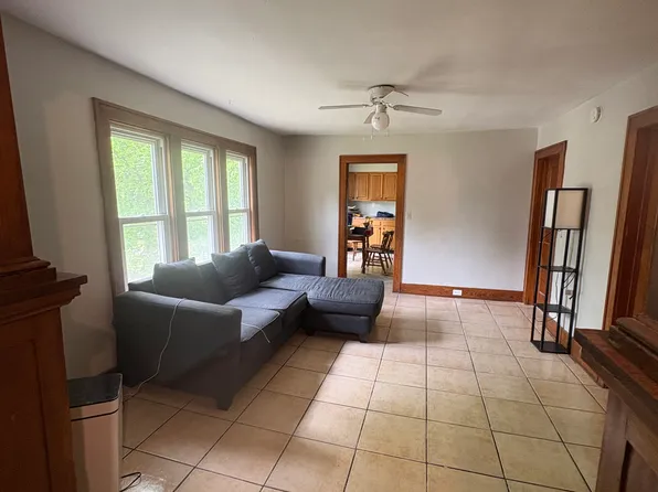 1551 Broadway Ave NW #2, Grand Rapids, MI 49504