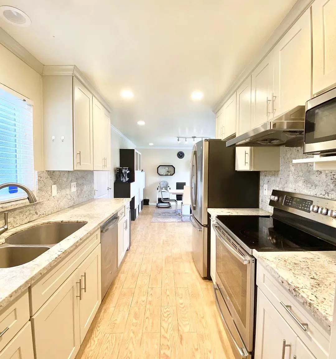 3019 Barkley Ave — Photo 1