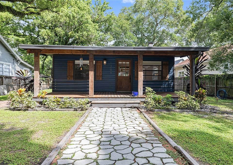 1st image of 1206 E LOUISIANA AVENUE