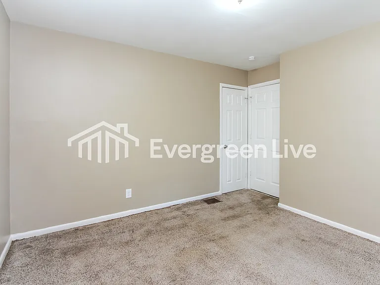 5309 E Sutton St — Photo 7