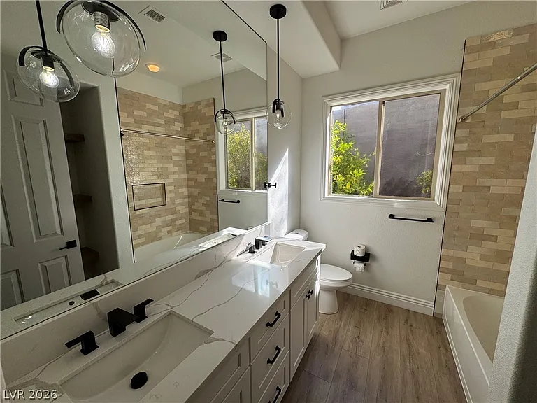 29 Plum Hollow Dr — Photo 32