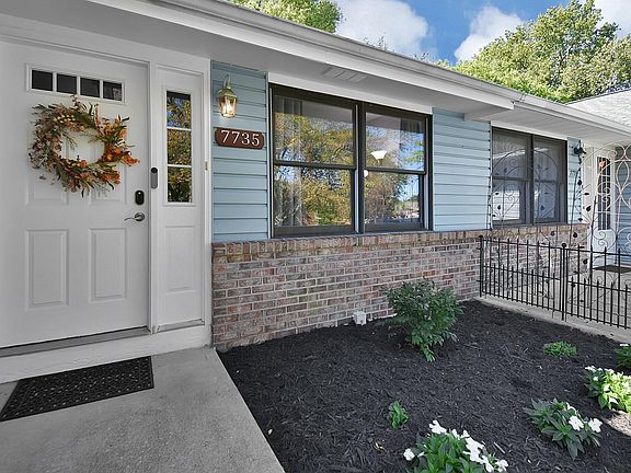 4th image of 7735 Donwick Dr