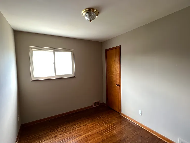 3322 Milverton Rd — Photo 10
