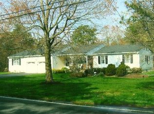 160 Old Forge Rd, Monroe Township, NJ 08831