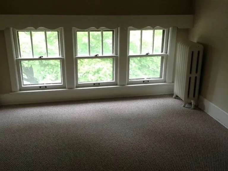2110 E Linnwood Ave #3 — Photo 11