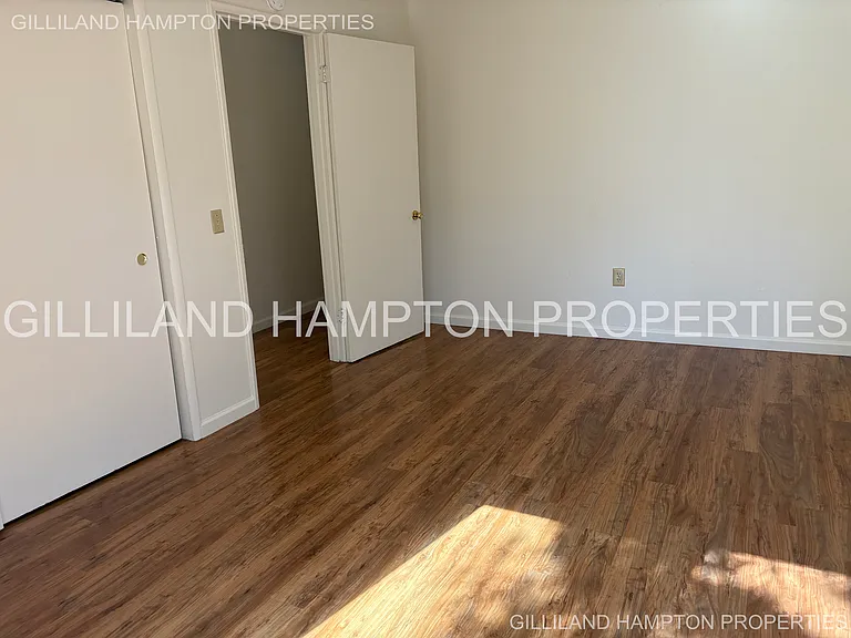 725 SW 7th St — Photo 41