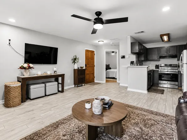 5322 Medical Dr, San Antonio, TX