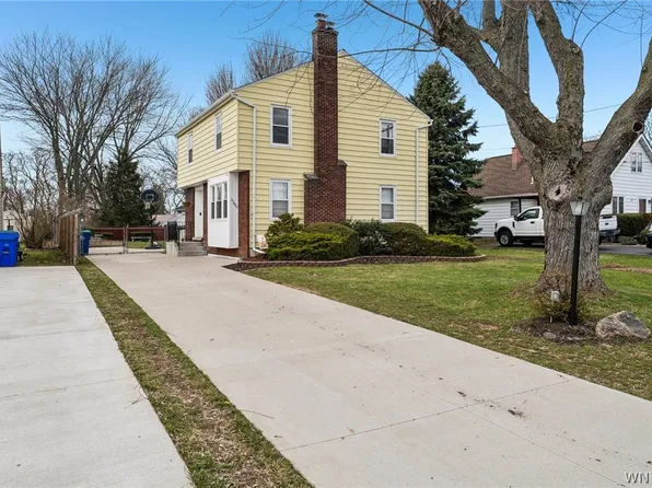 5380 Robert St, Lewiston, NY 14092