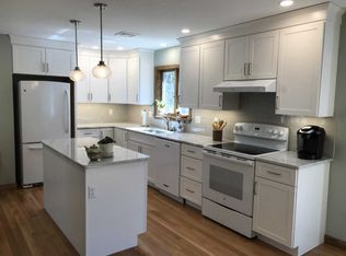 80 Narragansett St, Gorham, ME 04038