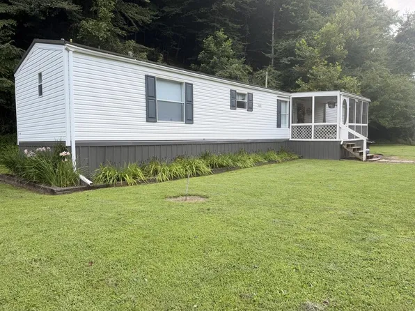 420 Sugarloaf Br, Prestonsburg, KY 41653