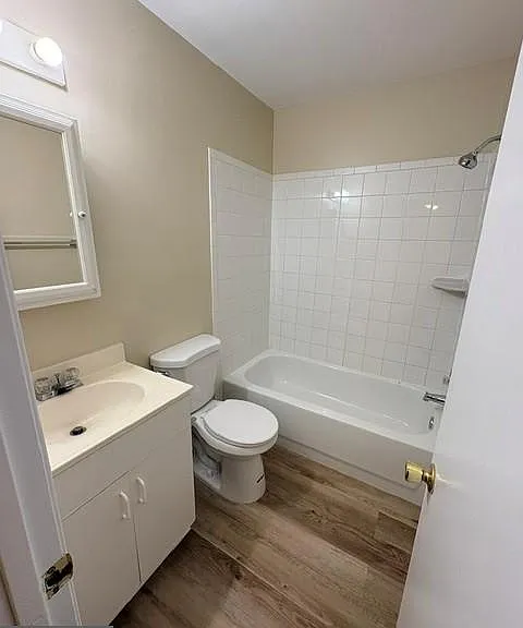 6021 Bonnie Bern Ct — Photo 15