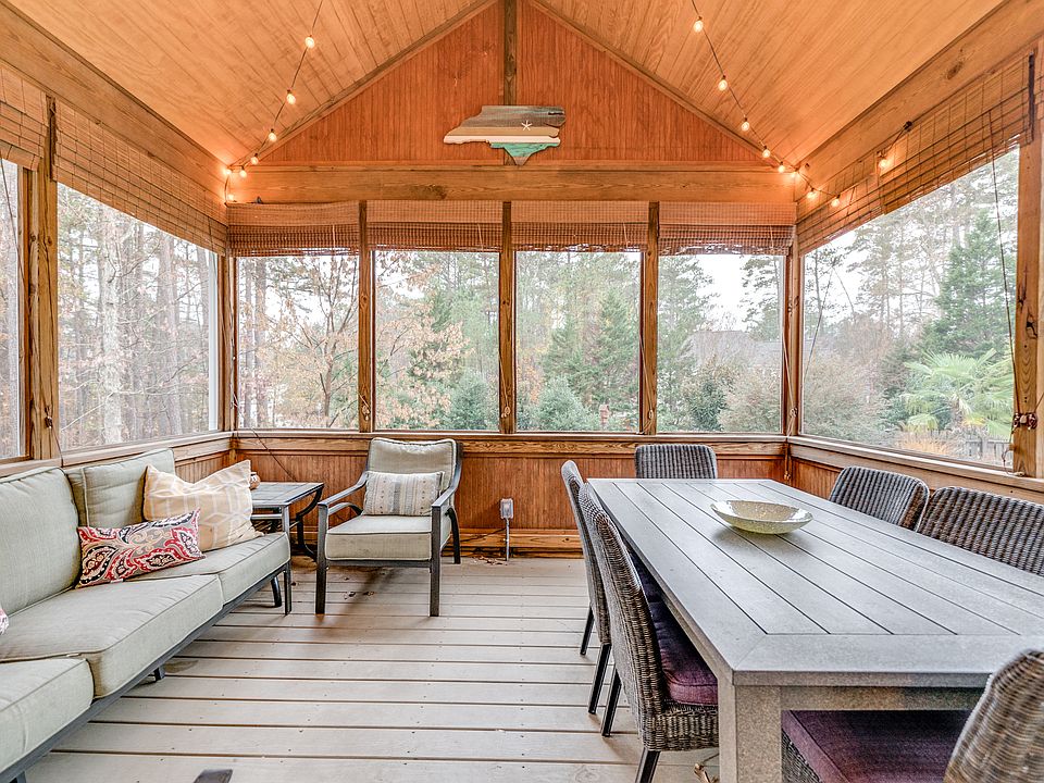 100 Meadowvale Cir Cary NC Zillow