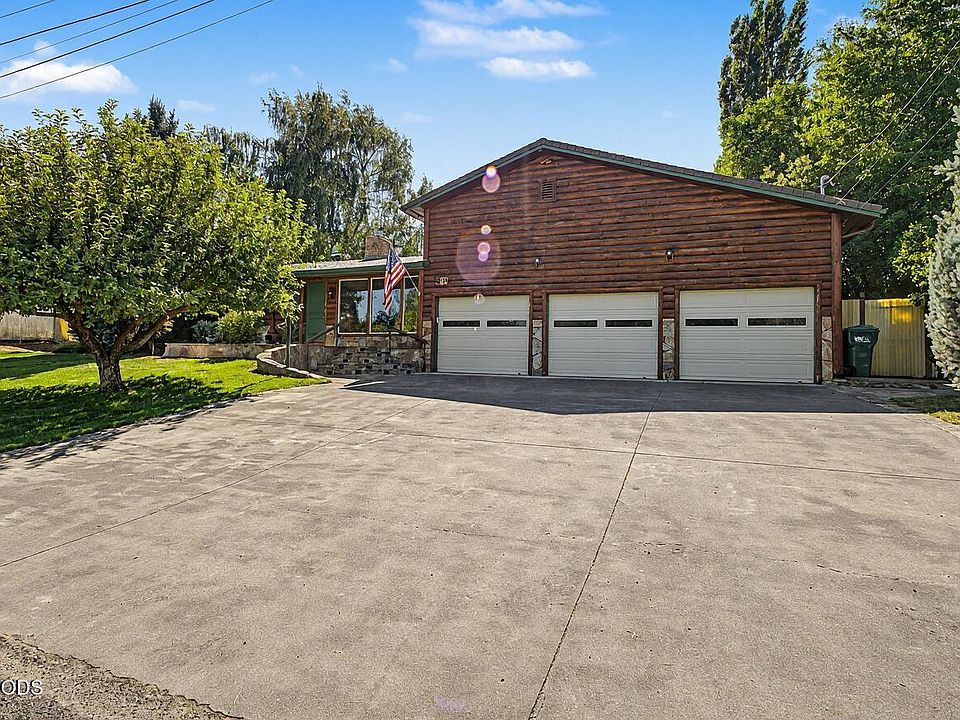 1st image of 1118 Sequoia St