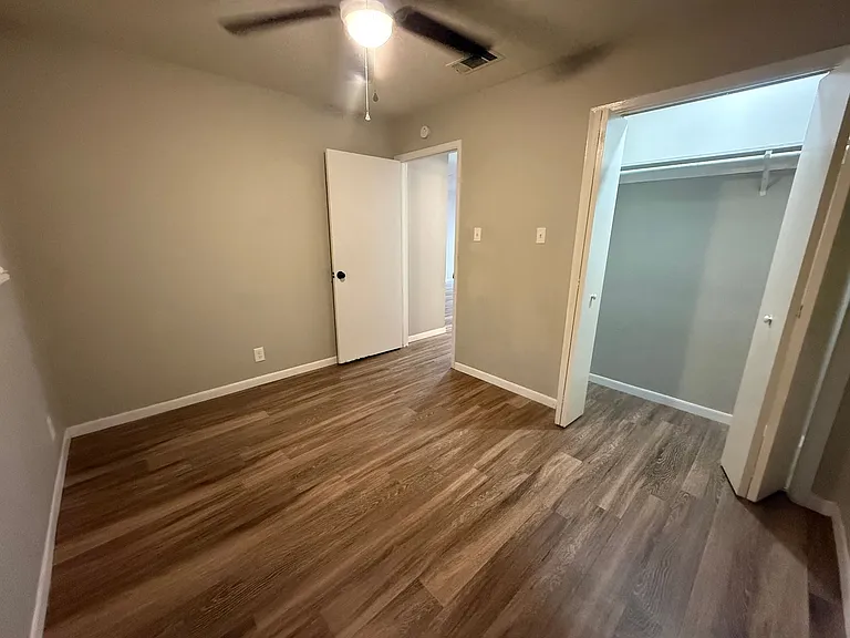 2916 Bernice Dr — Photo 8