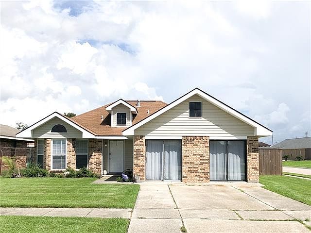 1st image of 5009 Dueling Oaks Ave
