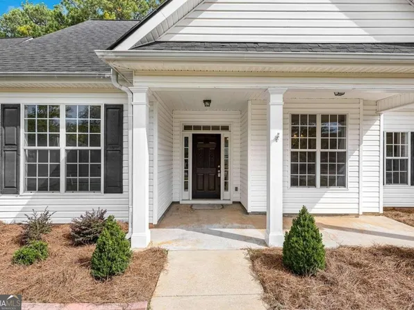 112 Brightling Ln, Newnan, GA 30265
