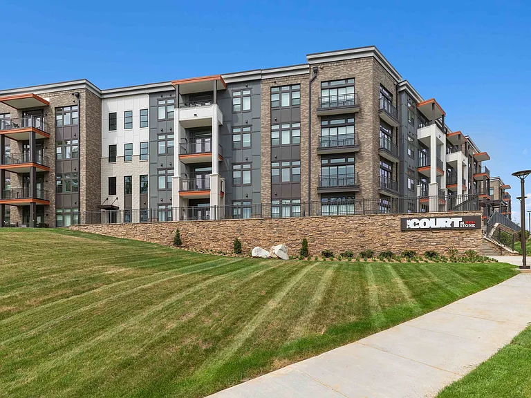 The Court at Redstone — Photo 48