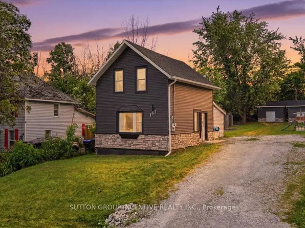 107 Park St, Tay, ON L0K 2A0