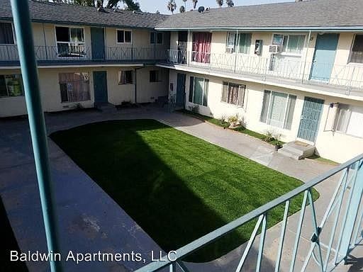 2nd image of 4633 August St APT 05