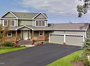 18502 Potter Glen Cir, Anchorage, AK 99516