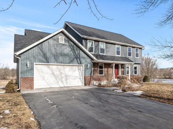720 Ivanhoe Dr, Watertown, MN 55388