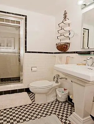 Sold by Reliance Realty Partners LLC  | media 3
