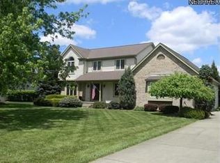7902 Kerrybrooke Trl, Poland, OH