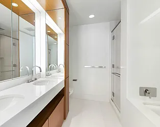 Rented by Chase Global Realty Corp