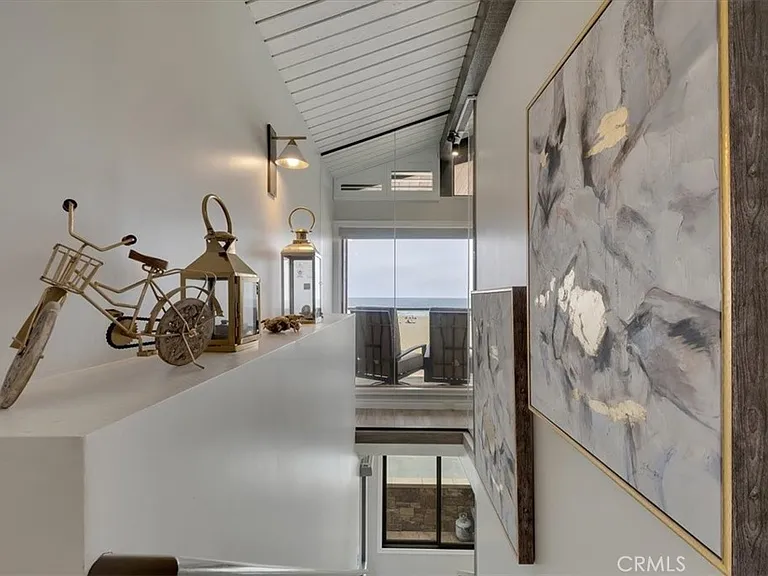 2808 W Oceanfront — Photo 12