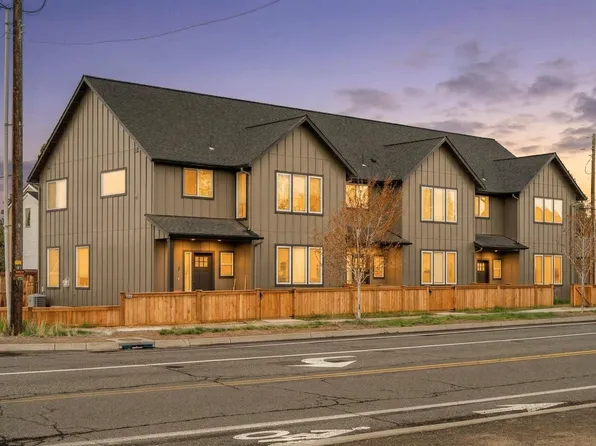 61379 Brosterhous Rd, Bend, OR 97702