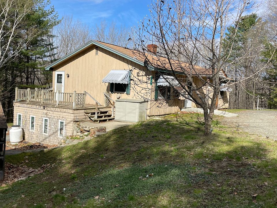 2nd image of 148 Cushman Dr
