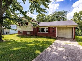 1347 Randomhill Rd, Cincinnati, OH 45231