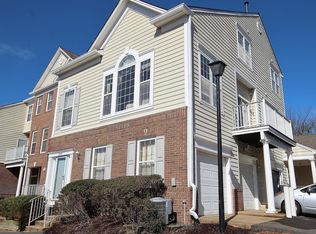 6310 Eagle Ridge Ln #17, Alexandria, VA 22312