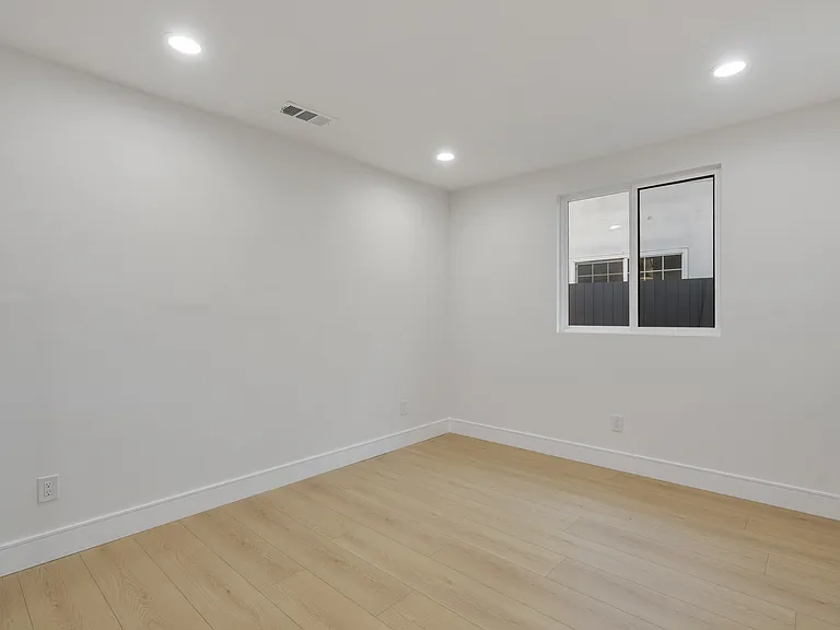 659 S Soto St #1 — Photo 6