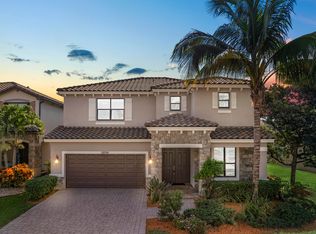 8894 Willow Cove Ln, Lake Worth, FL 33467