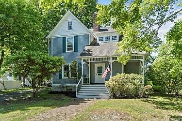 2nd image of 59 Willow Ave