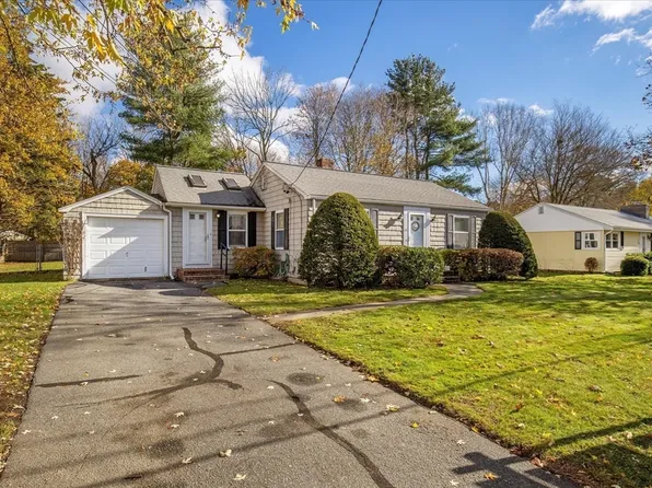 281 Spring St, West Bridgewater, MA 02379