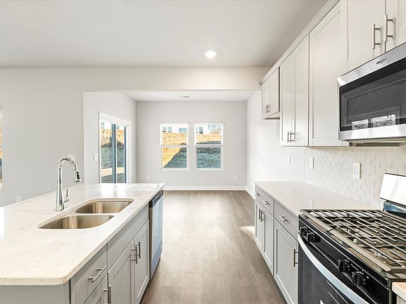 5th image of 2125 Craven Pl Lot 95